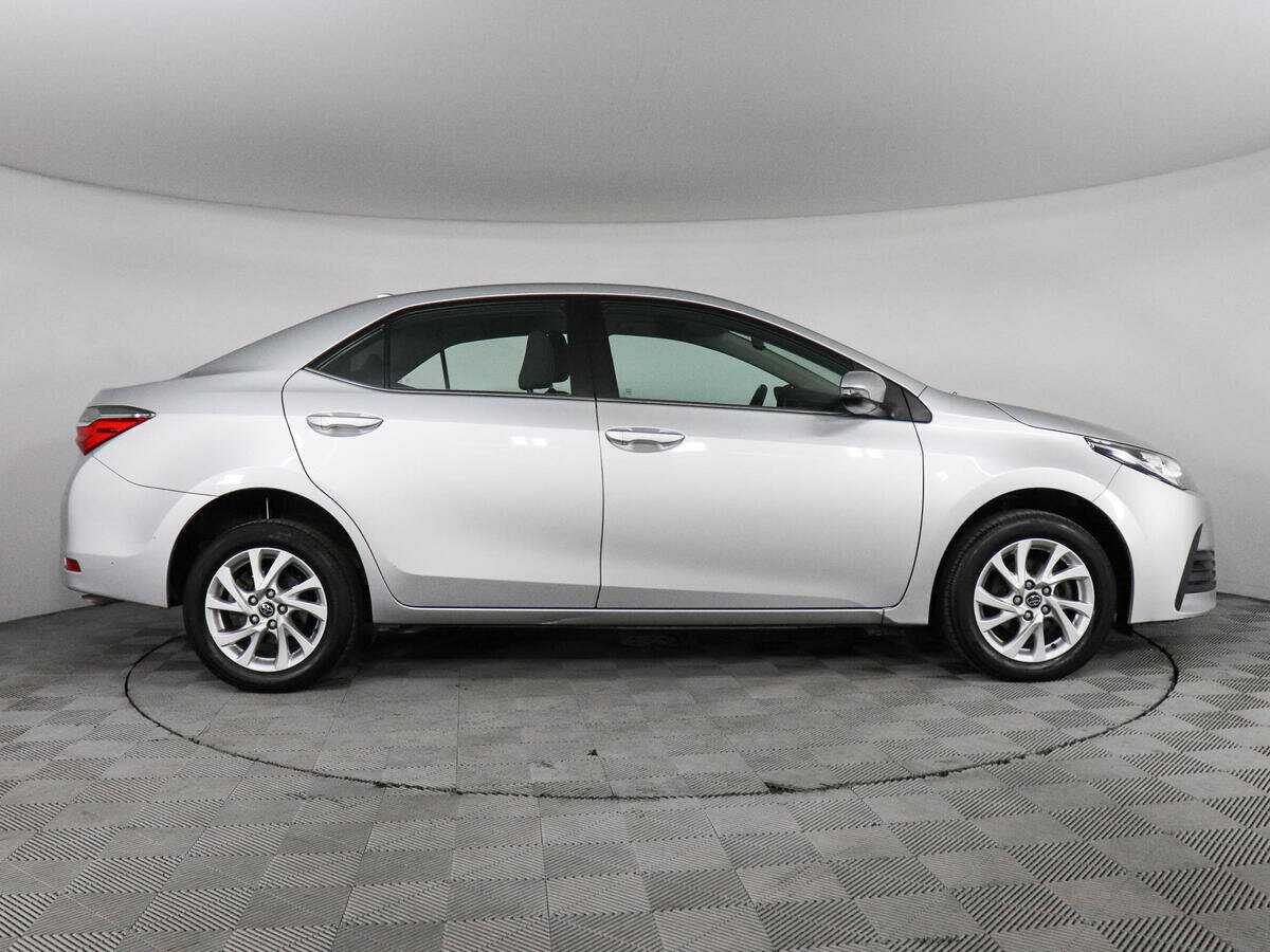 Купить Toyota Corolla с пробегом. Фото: #3