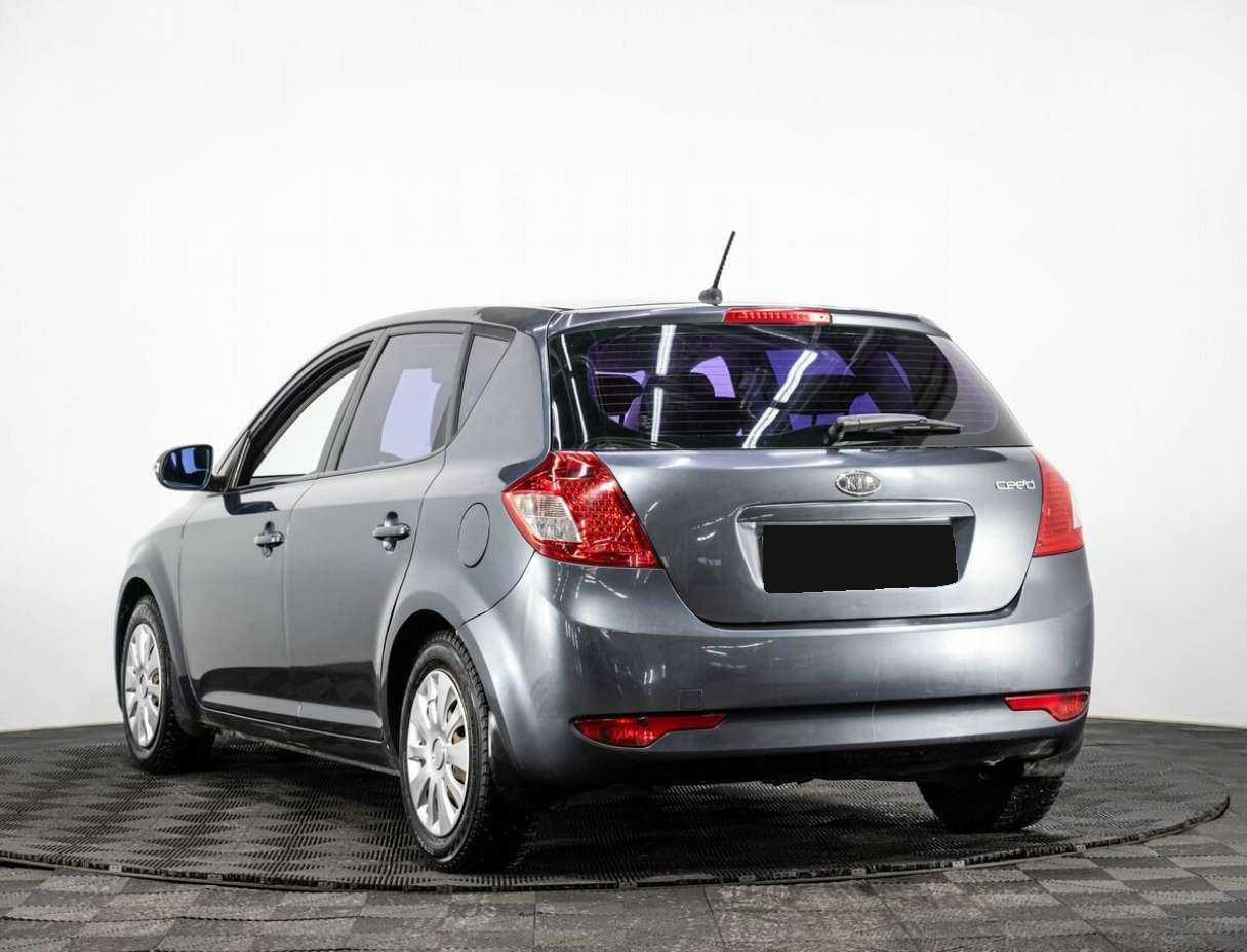 Купить Kia Ceed с пробегом. Фото: #3