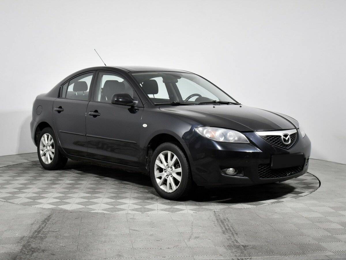 Купить Mazda 3 с пробегом. Фото: #2