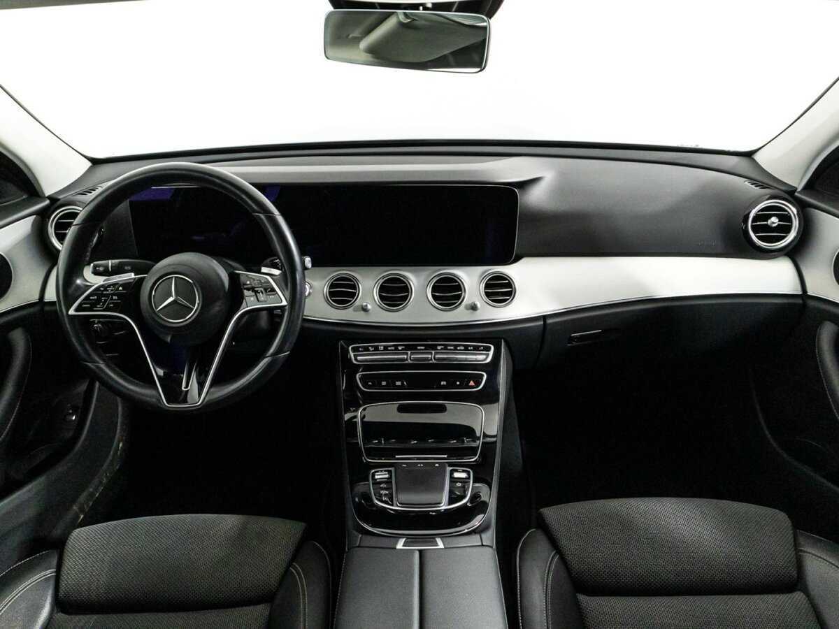 Купить Mercedes-Benz E-Класс с пробегом. Фото: #12