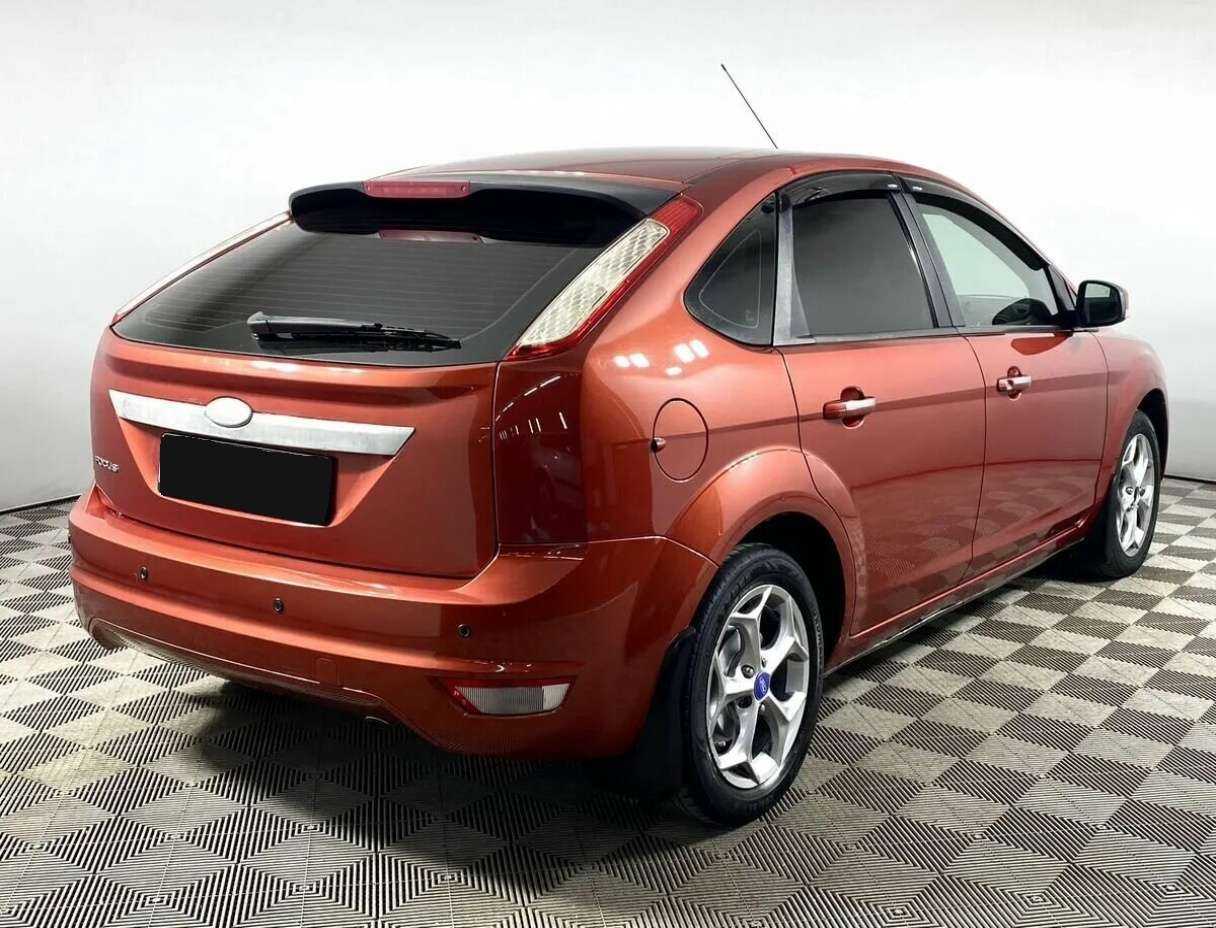 Купить Ford Focus с пробегом. Фото: #2