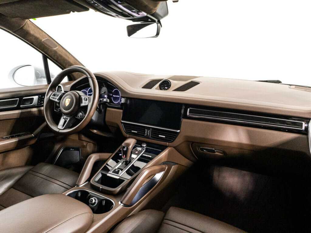 Купить Porsche Cayenne с пробегом. Фото: #7