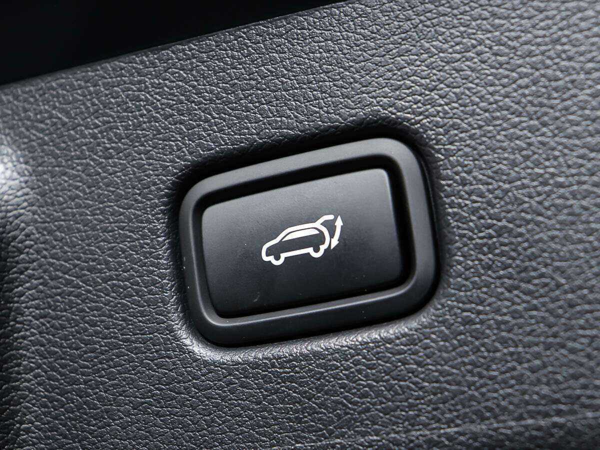 Купить Hyundai Palisade с пробегом. Фото: #23