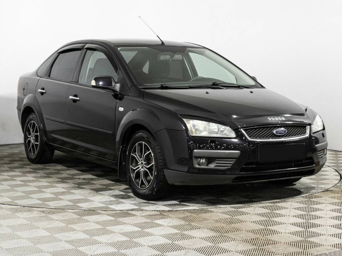Купить Ford Focus с пробегом. Фото: #2