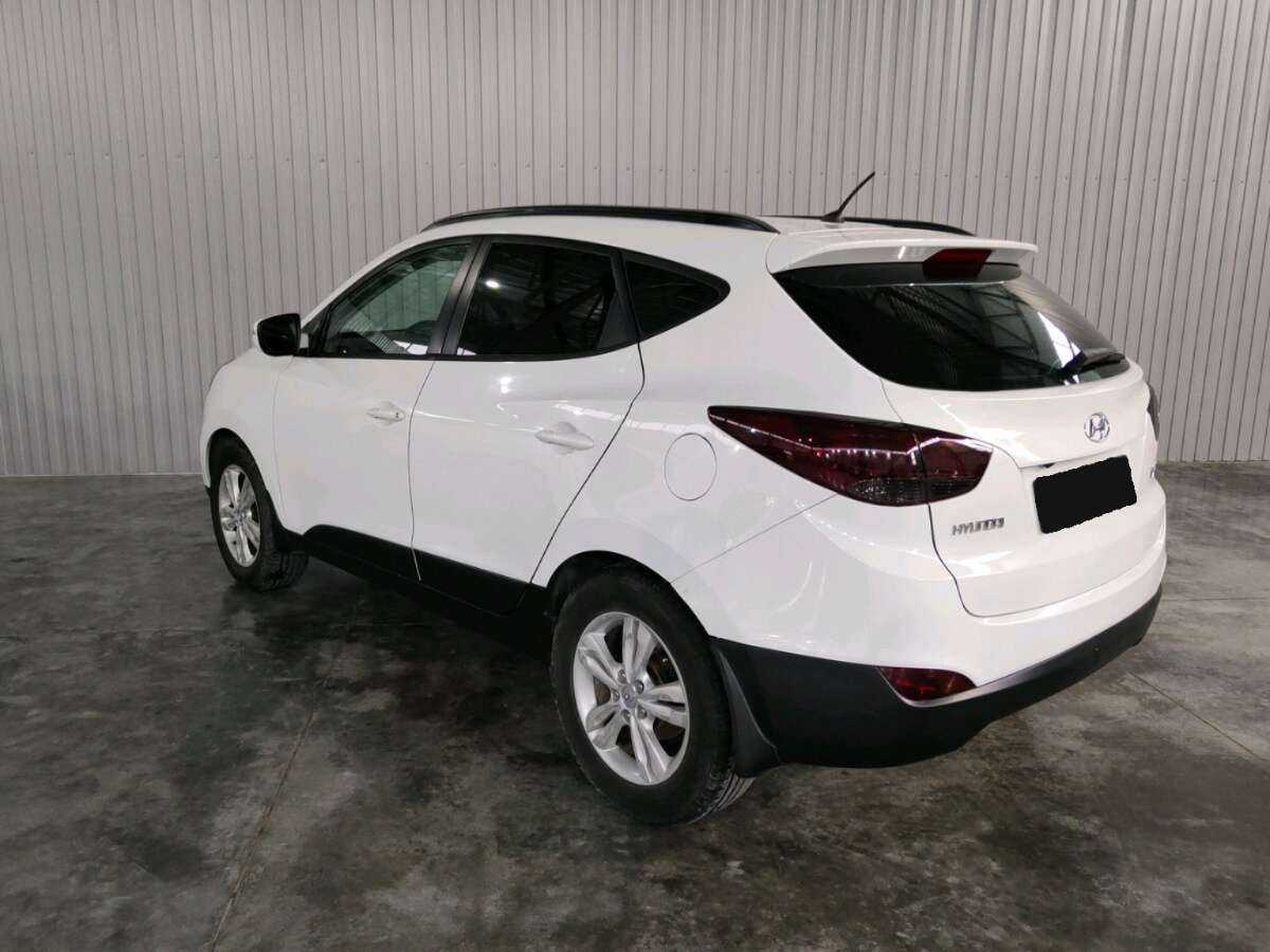 Купить Hyundai ix35 с пробегом. Фото: #6