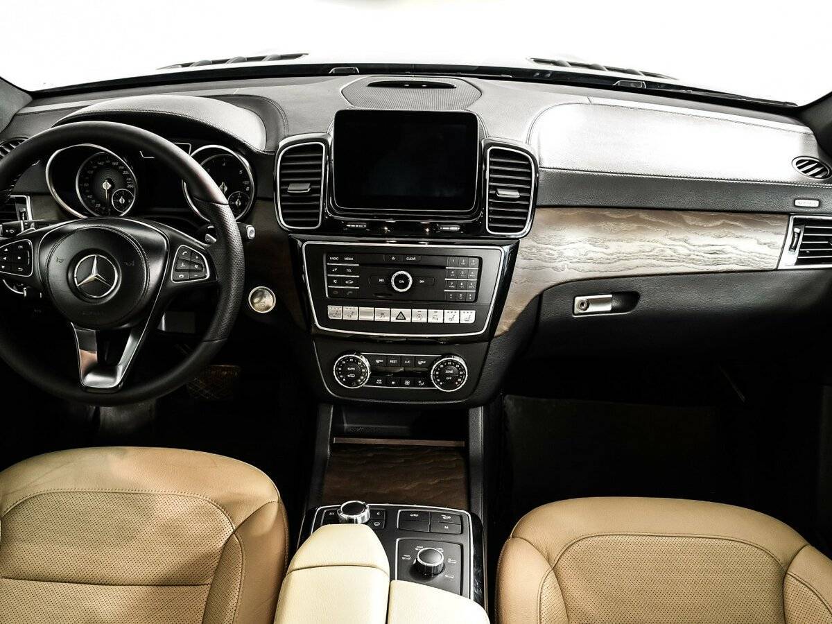 Купить Mercedes-Benz GLS с пробегом. Фото: #10