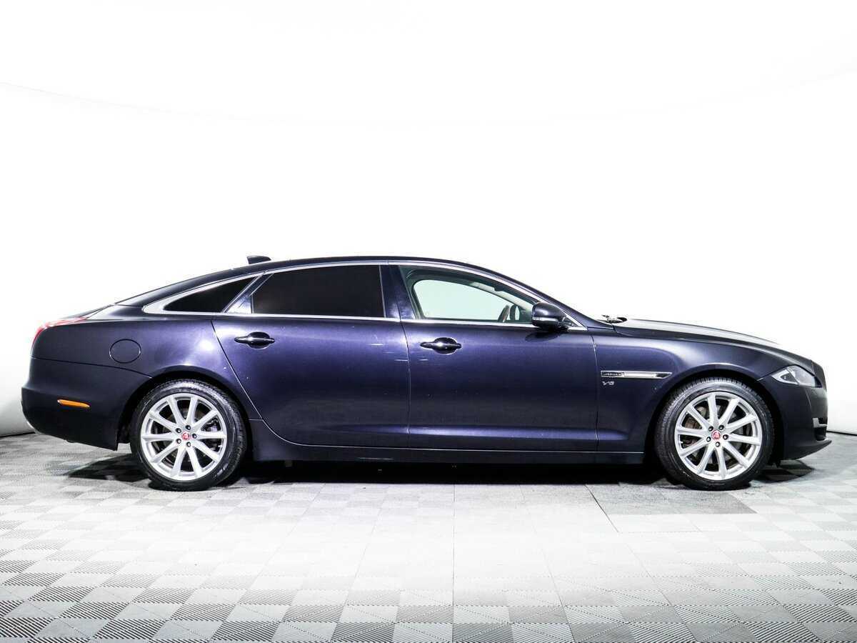Купить Jaguar XJ с пробегом. Фото: #3