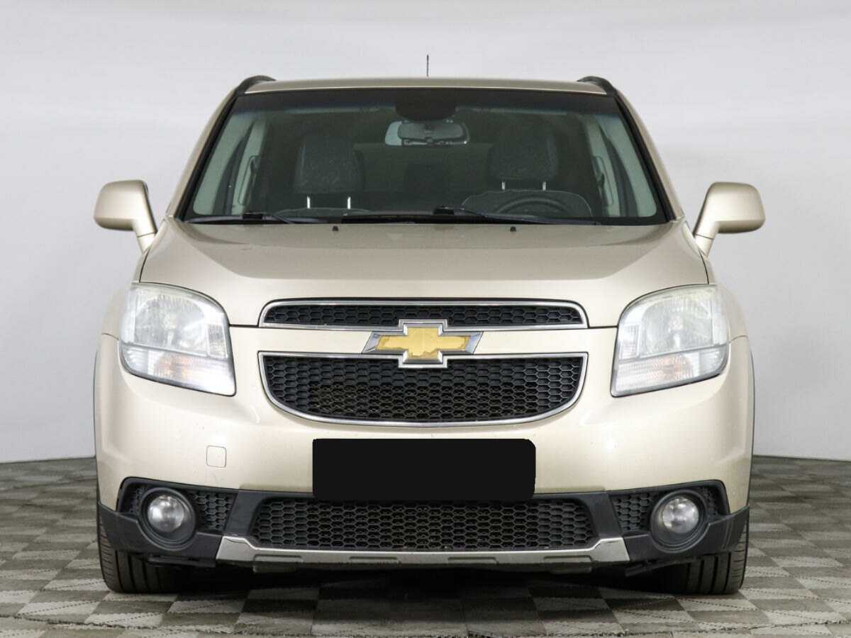 Купить Chevrolet Orlando с пробегом. Фото: #1