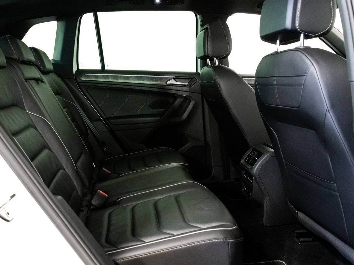 Купить Volkswagen Tiguan с пробегом. Фото: #21