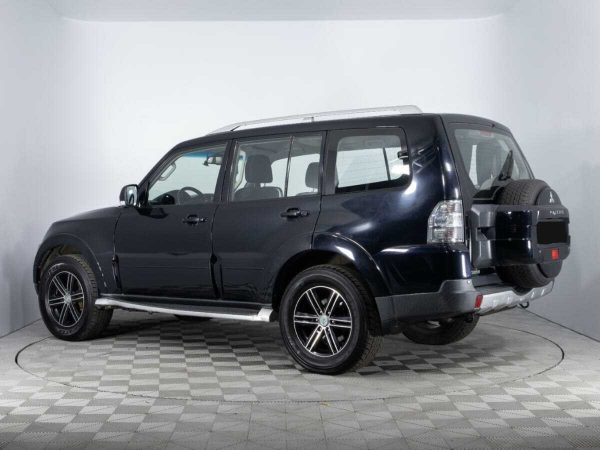 Купить Mitsubishi Pajero с пробегом. Фото: #6