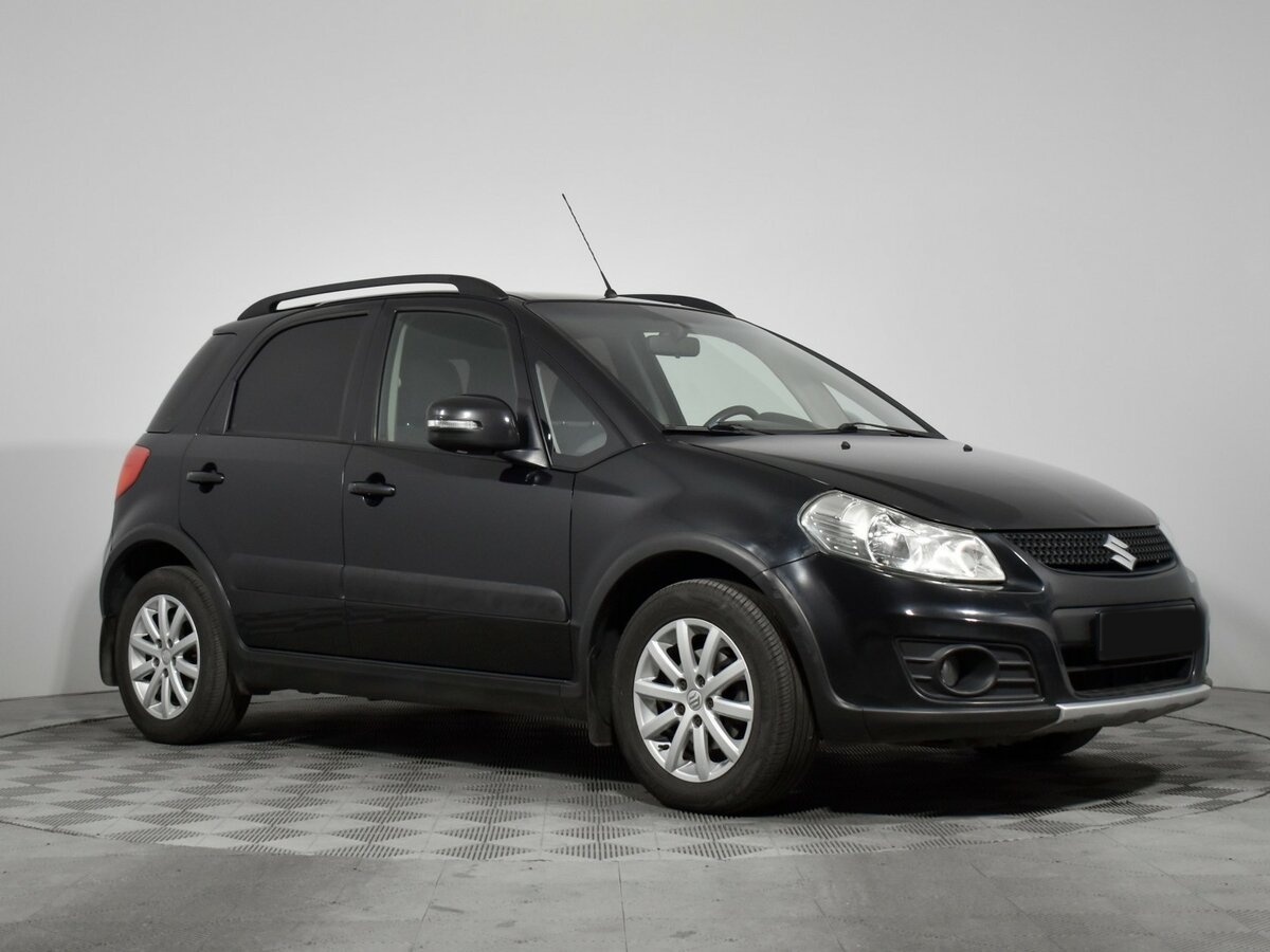 Купить Suzuki SX4 с пробегом. Фото: #2