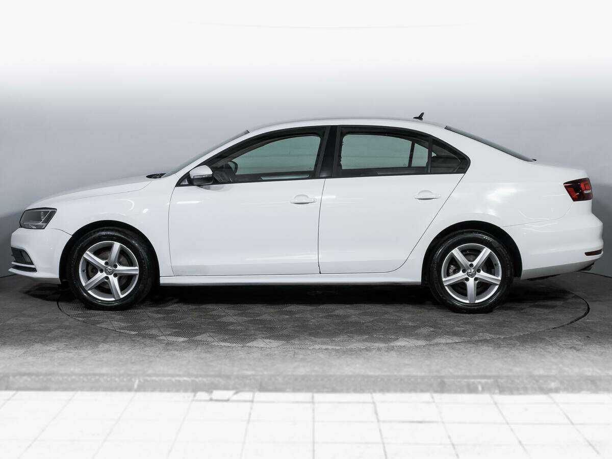 Купить Volkswagen Jetta с пробегом. Фото: #7