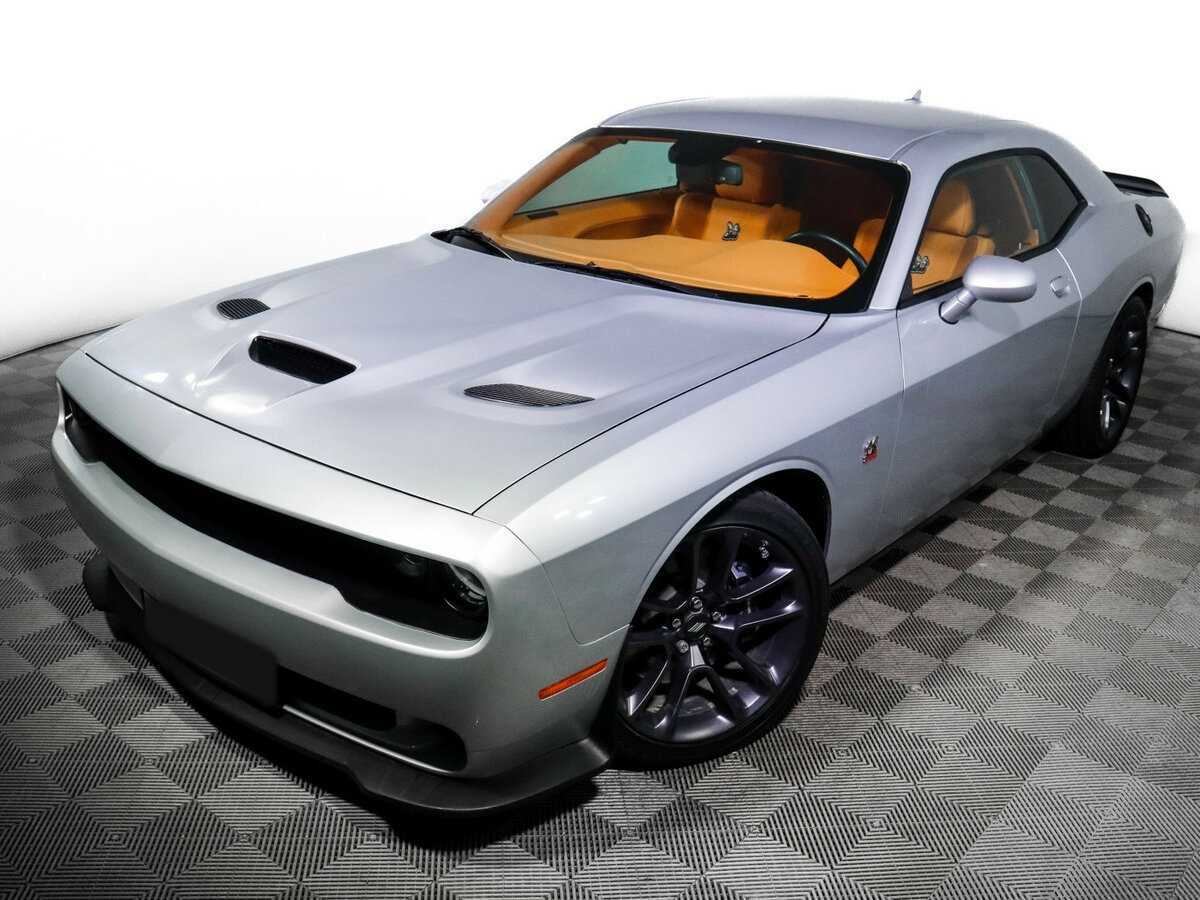 Купить Dodge Challenger с пробегом. Фото: #16