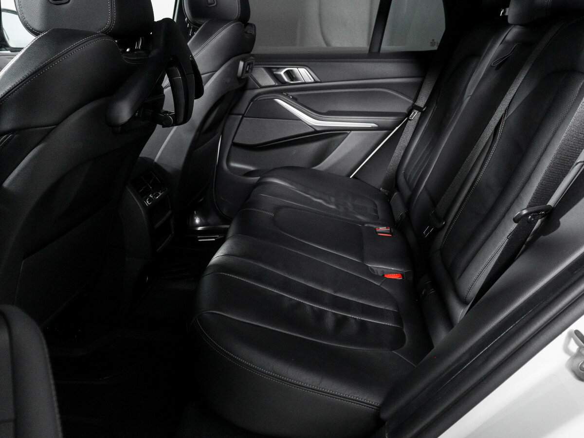 Купить BMW X5 с пробегом. Фото: #9