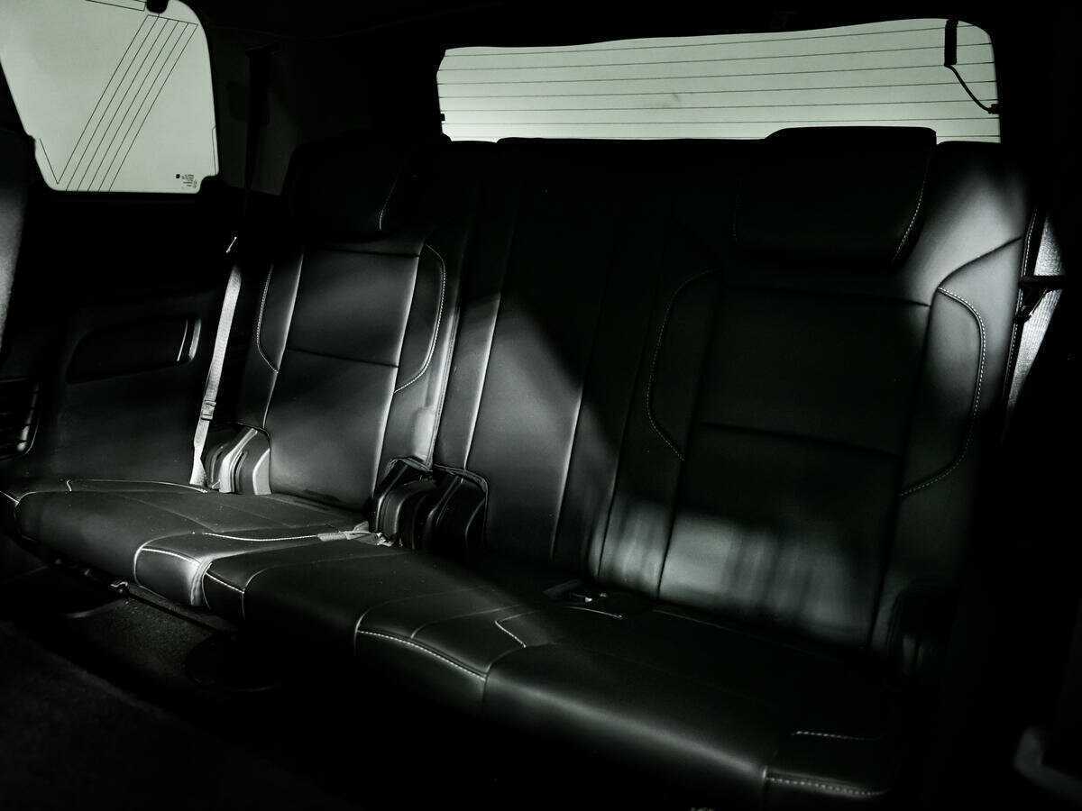 Купить Chevrolet Tahoe с пробегом. Фото: #12