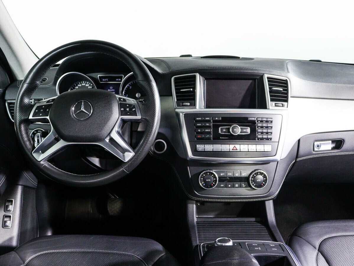Купить Mercedes-Benz GL-Класс с пробегом. Фото: #11