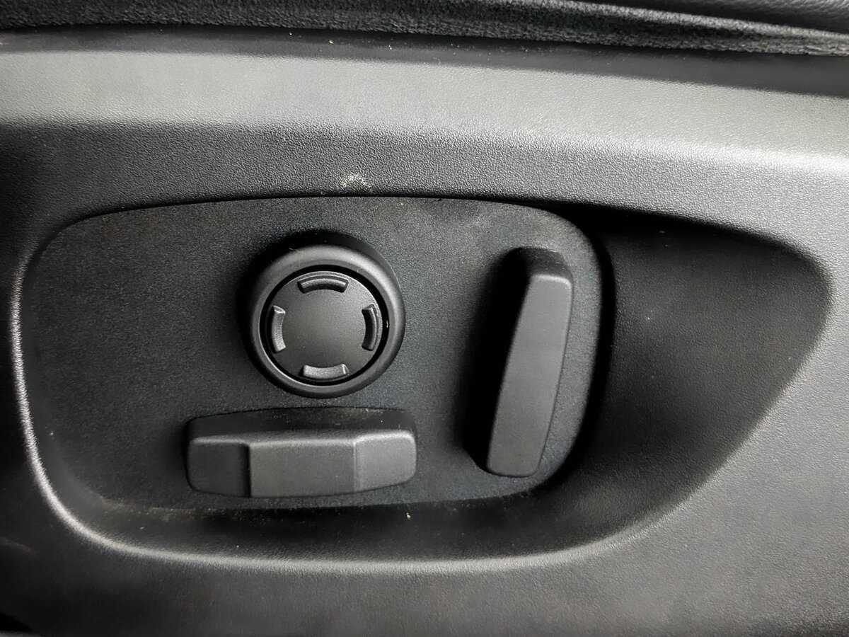 Купить Land Rover Discovery Sport с пробегом. Фото: #16