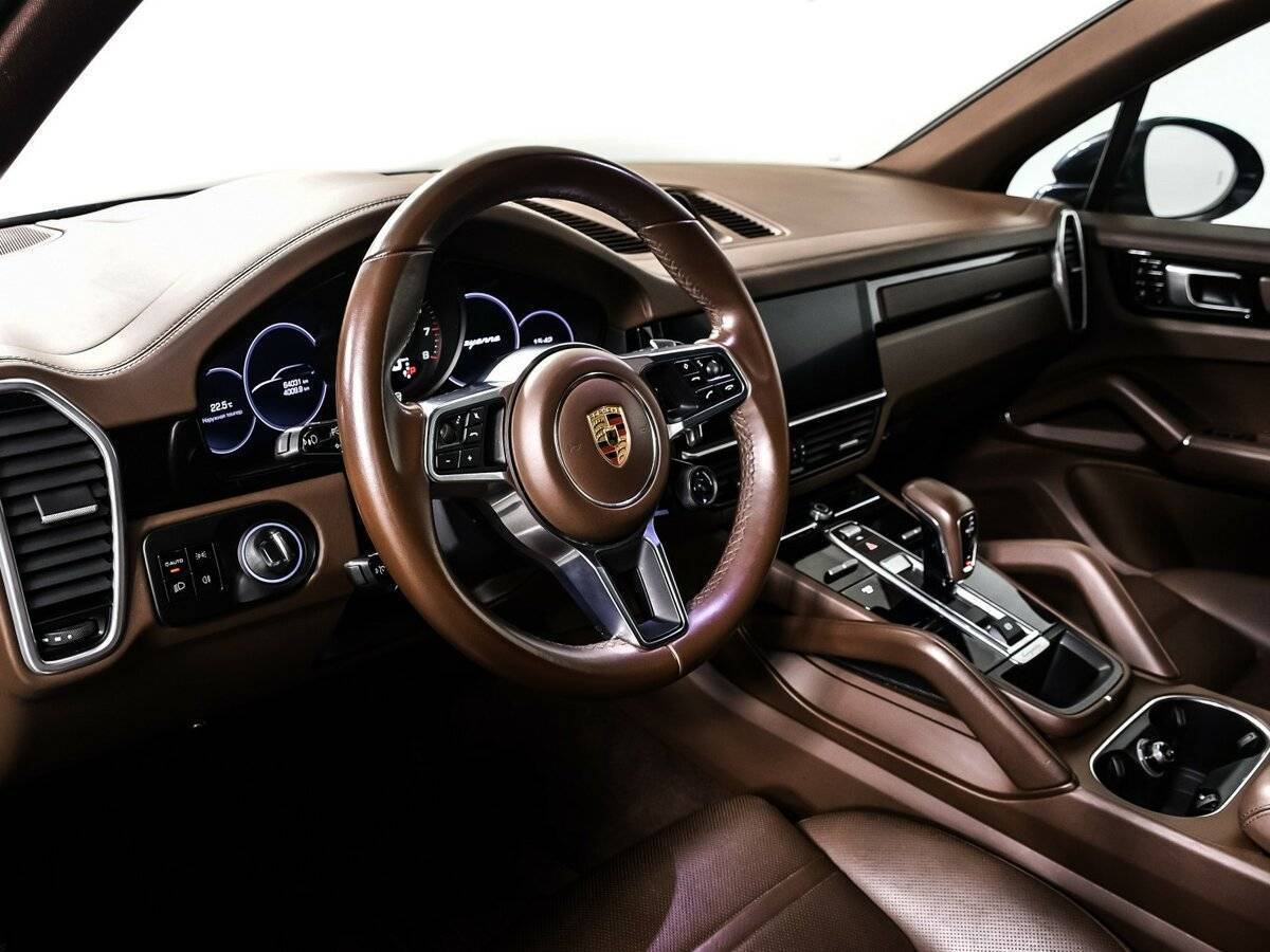 Купить Porsche Cayenne с пробегом. Фото: #11