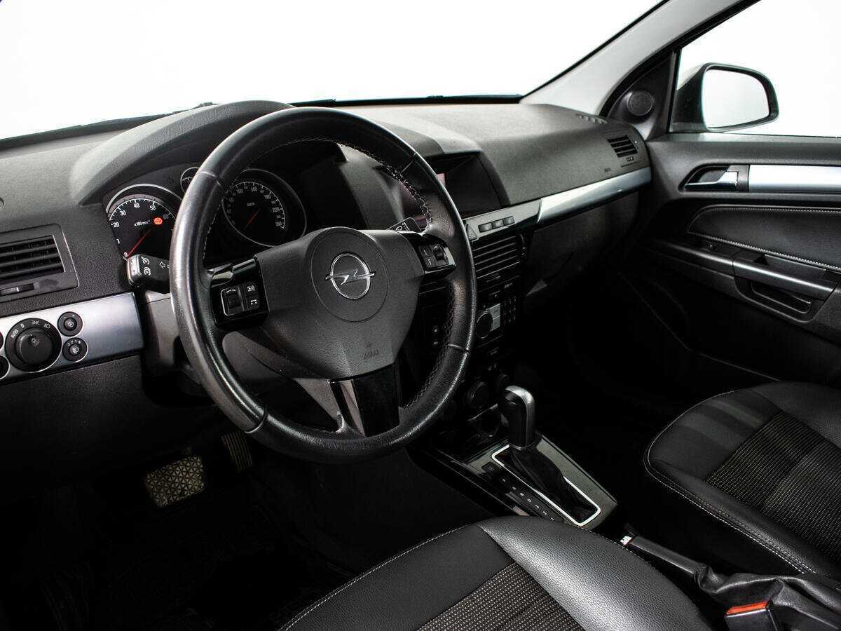 Купить Opel Astra с пробегом. Фото: #12