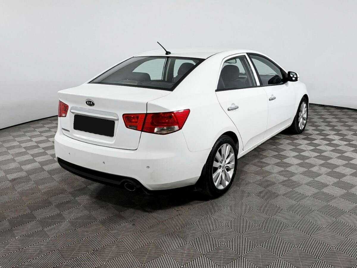 Купить Kia Cerato с пробегом. Фото: #4
