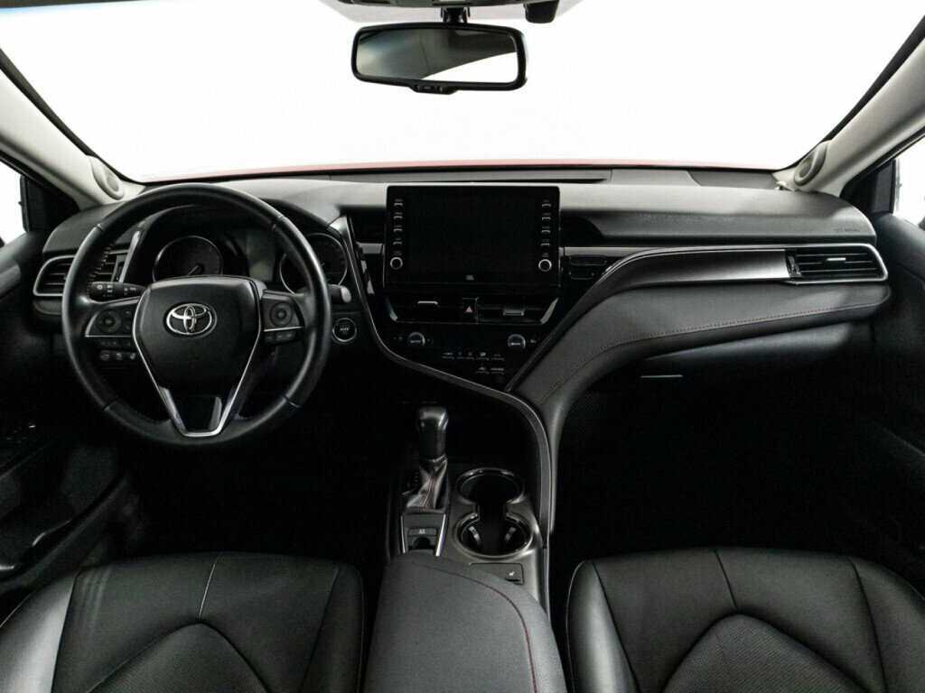 Купить Toyota Camry с пробегом. Фото: #12
