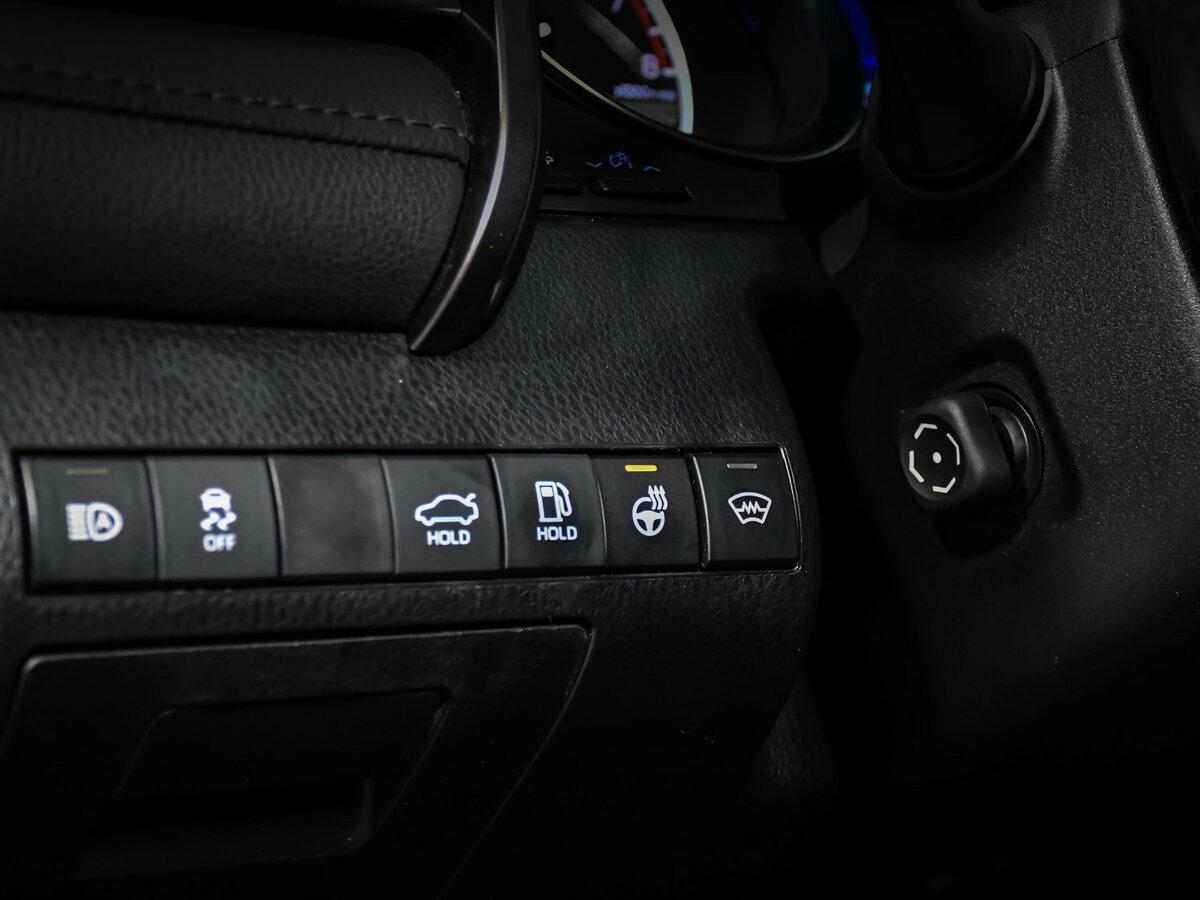 Купить Toyota Camry с пробегом. Фото: #14