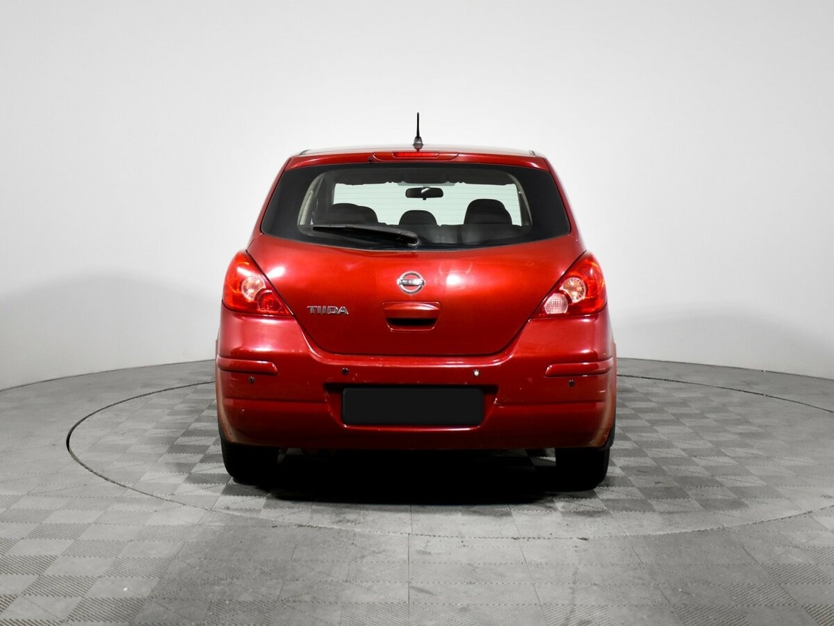Купить Nissan Tiida с пробегом. Фото: #5
