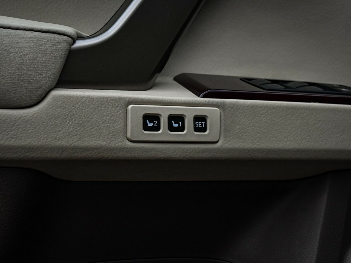 Купить Lexus GX с пробегом. Фото: #19