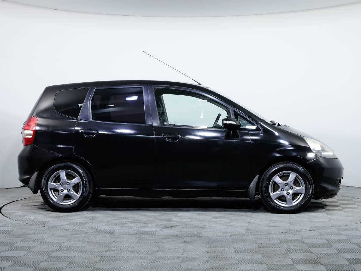 Купить Honda Jazz с пробегом. Фото: #2