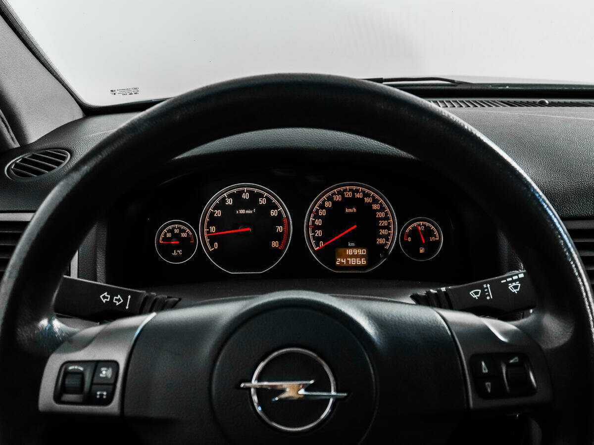 Купить Opel Vectra с пробегом. Фото: #15