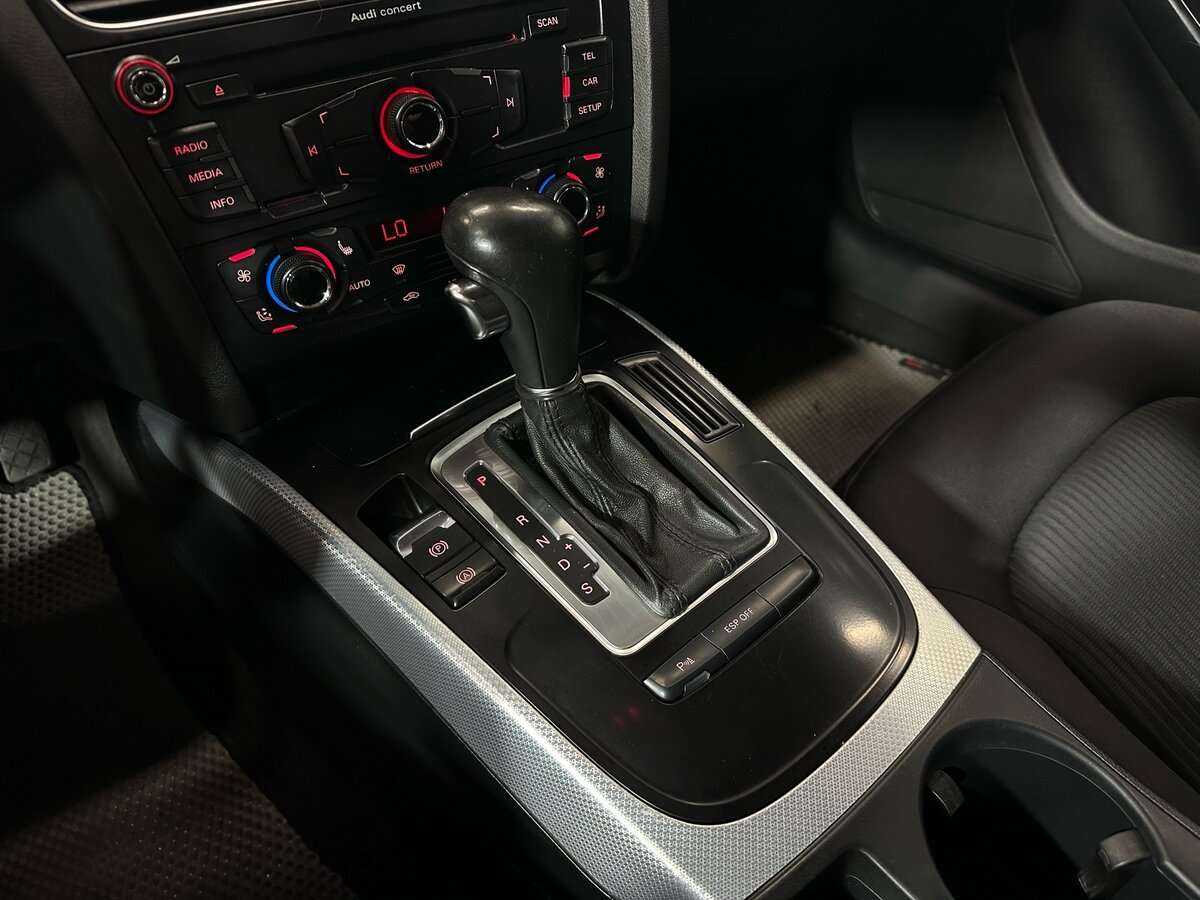 Купить Audi A4 с пробегом. Фото: #19