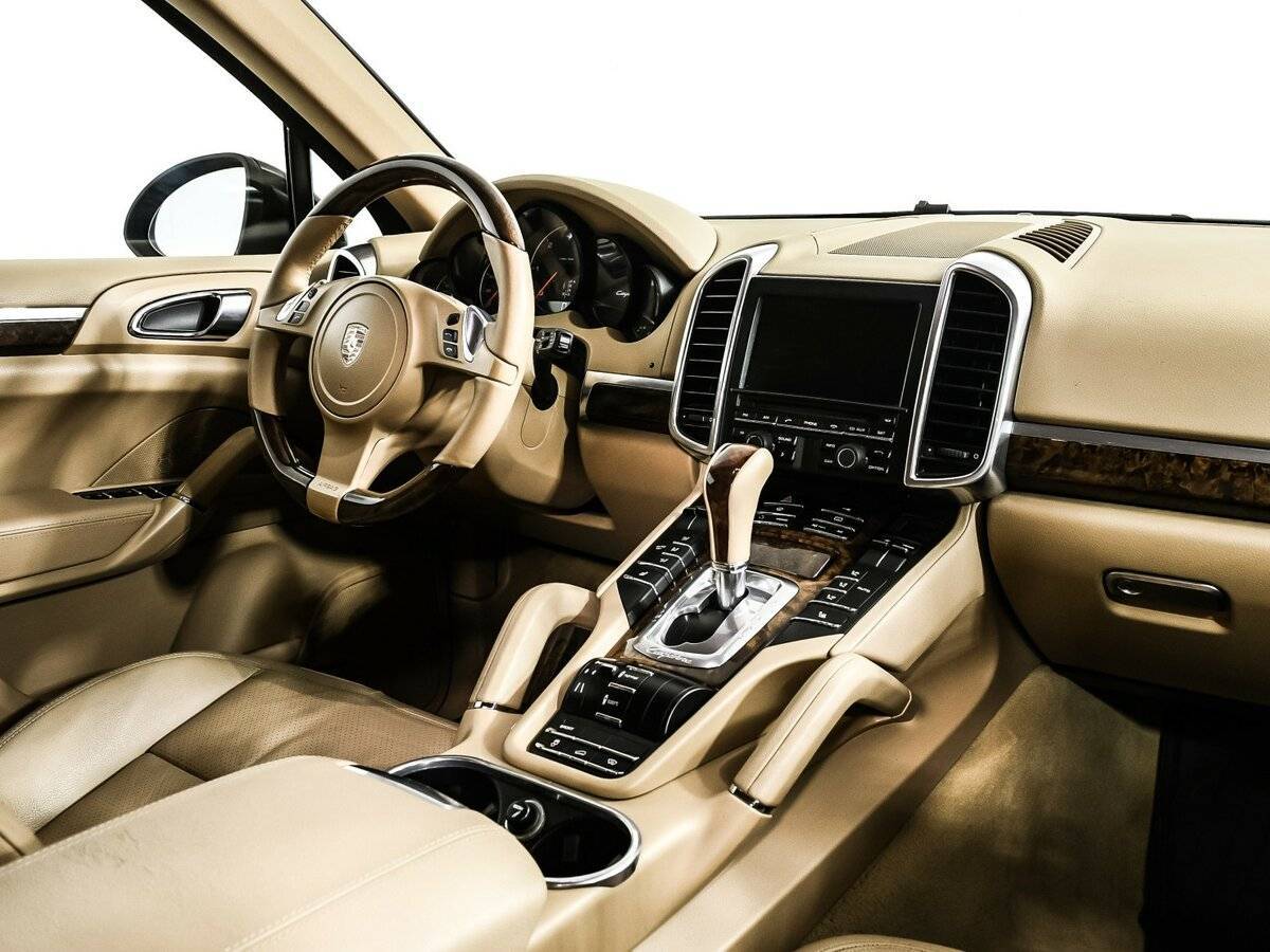 Купить Porsche Cayenne с пробегом. Фото: #8