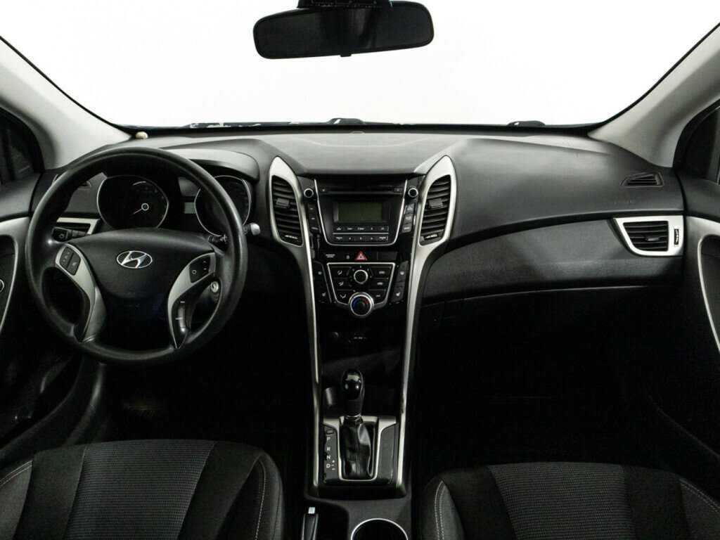 Купить Hyundai i30 с пробегом. Фото: #12