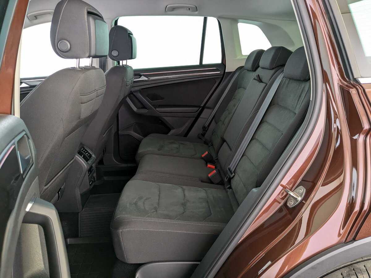 Купить Volkswagen Tiguan с пробегом. Фото: #8