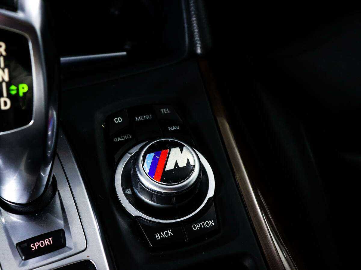 Купить BMW X6 с пробегом. Фото: #16