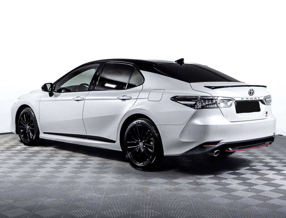 Купить Toyota Camry с пробегом. Фото: #5