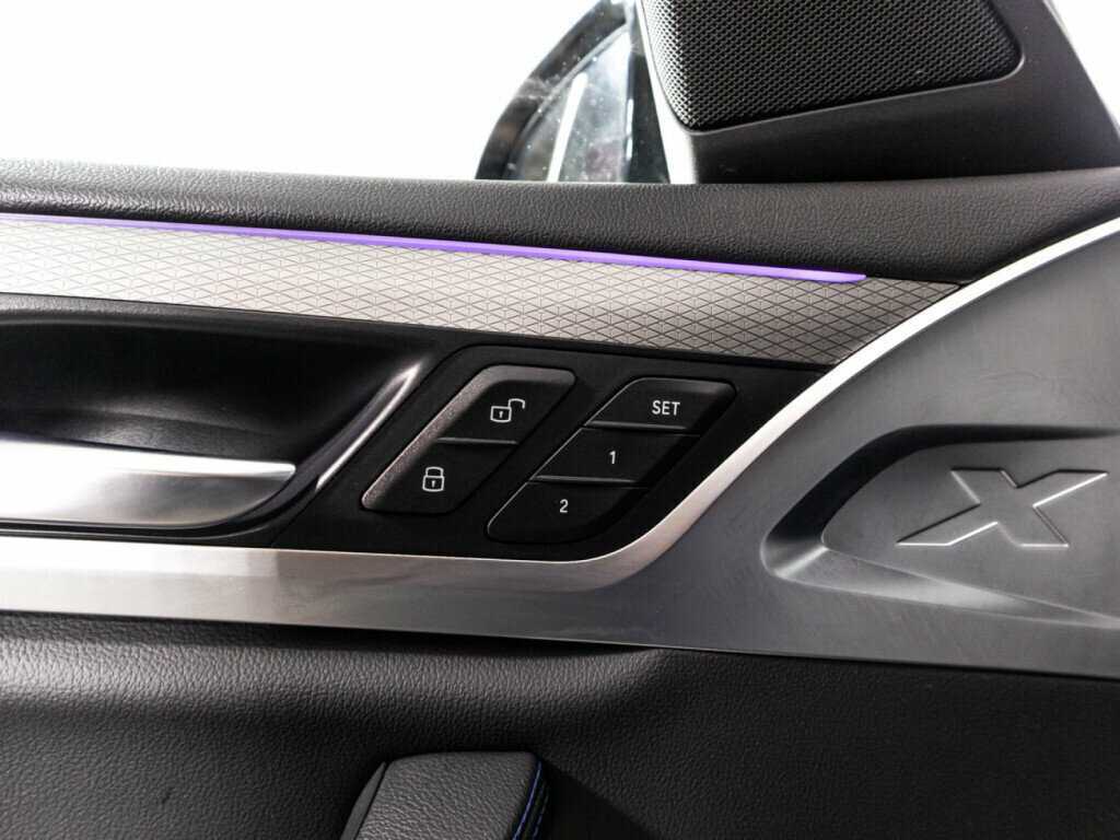 Купить BMW X4 с пробегом. Фото: #17