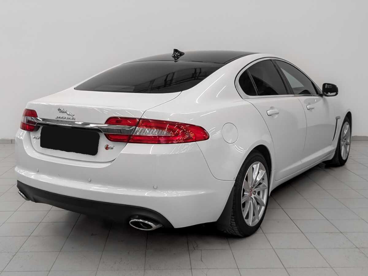 Купить Jaguar XF с пробегом. Фото: #4