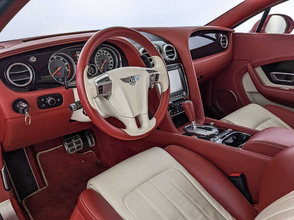 Купить Bentley Continental GT с пробегом. Фото: #10