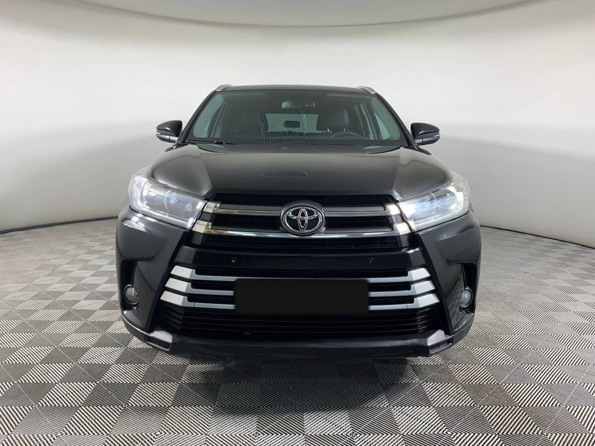 Купить Toyota Highlander с пробегом. Фото: #1