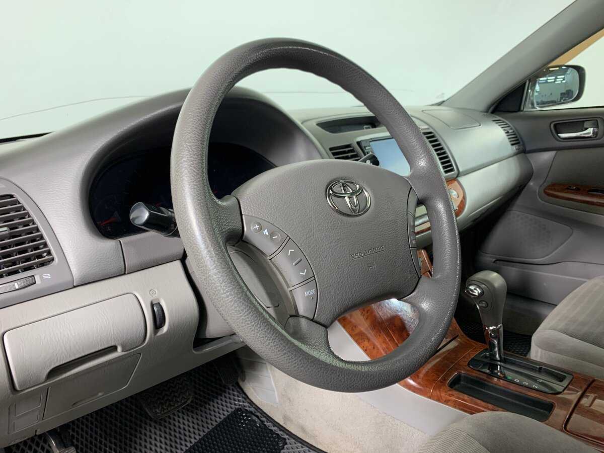 Купить Toyota Camry с пробегом. Фото: #8
