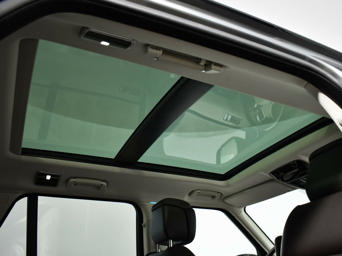 Купить Land Rover Range Rover с пробегом. Фото: #10
