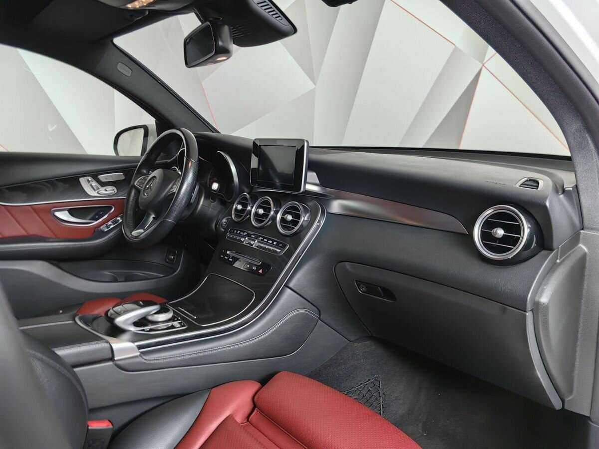 Купить Mercedes-Benz GLC Coupe с пробегом. Фото: #8
