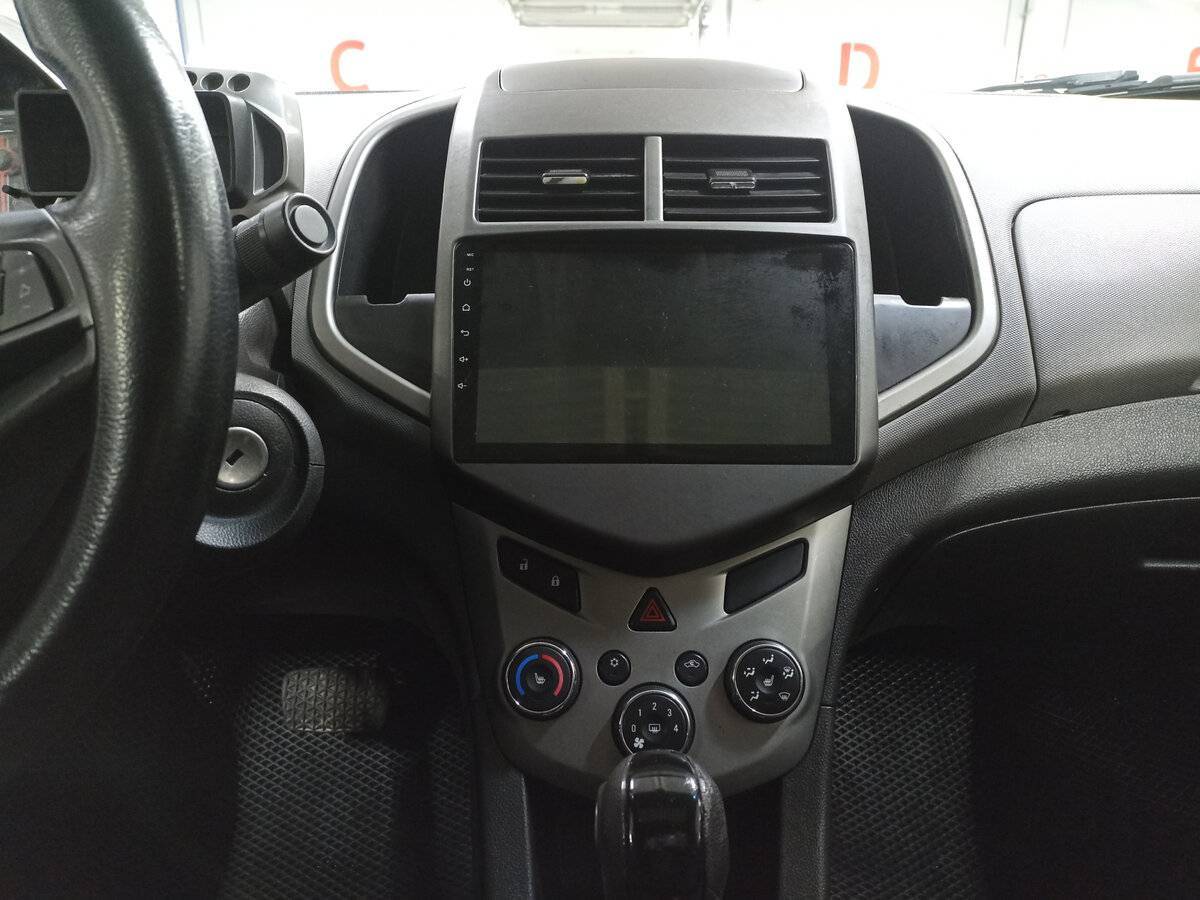 Купить Chevrolet Aveo с пробегом. Фото: #14