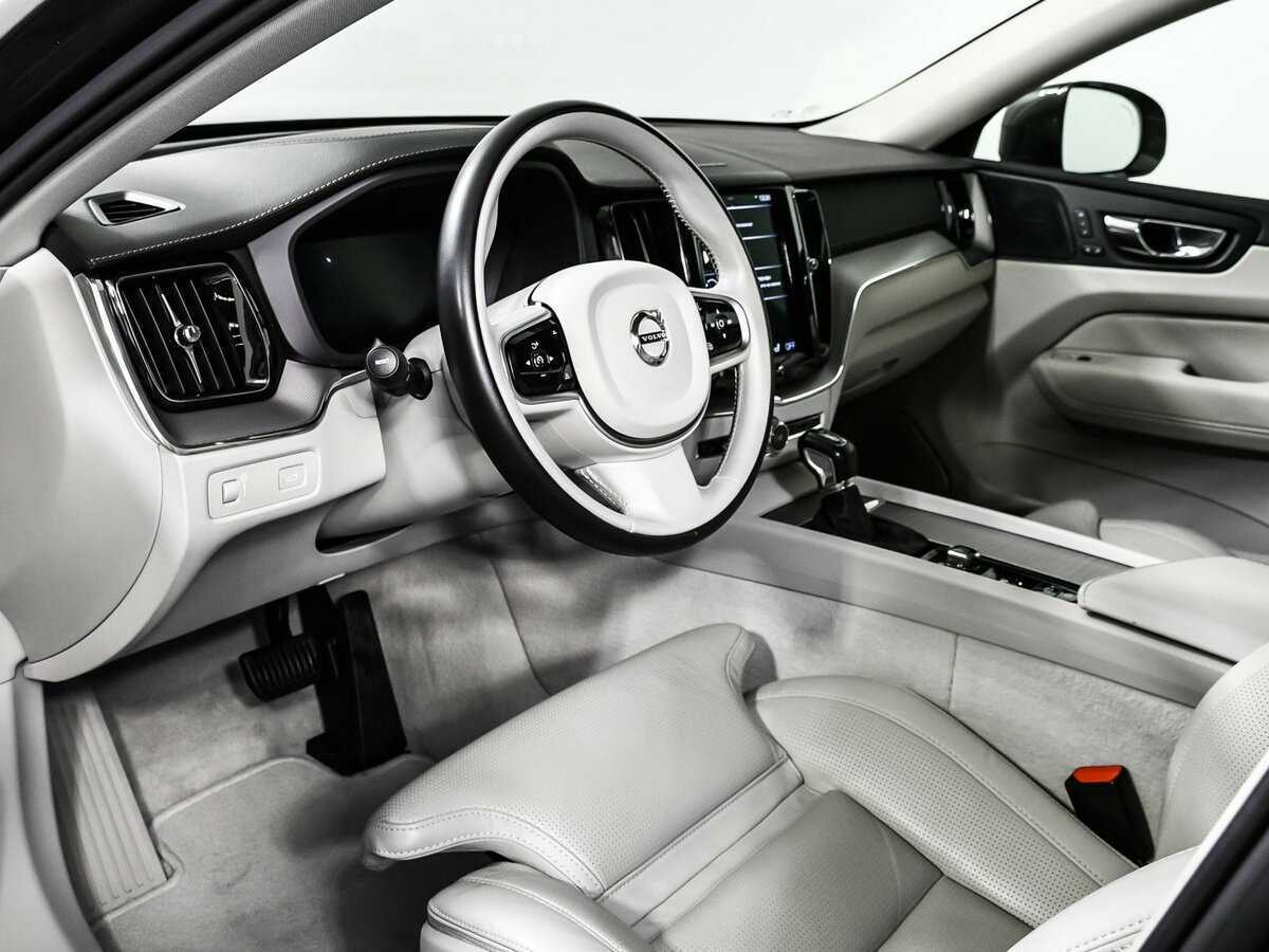 Купить Volvo XC60 с пробегом. Фото: #11