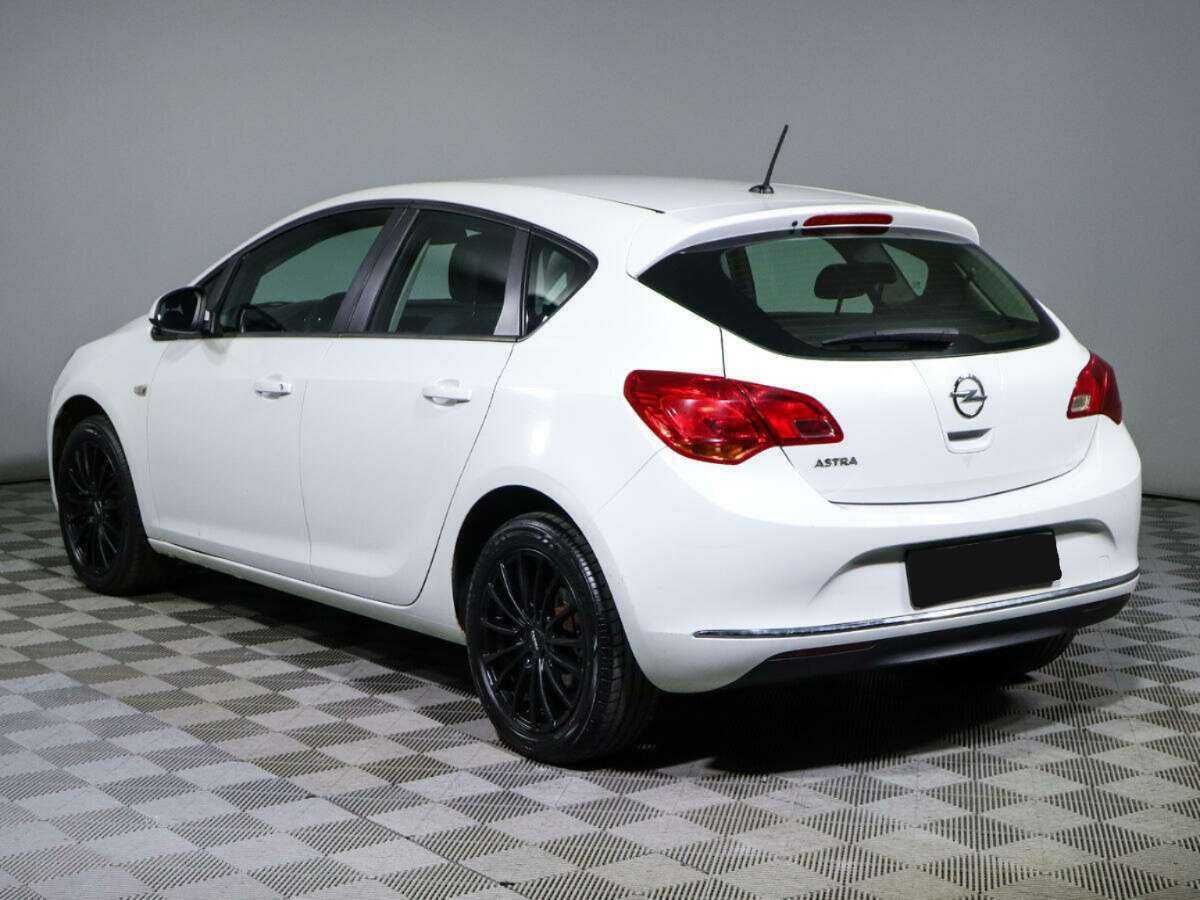 Купить Opel Astra с пробегом. Фото: #5