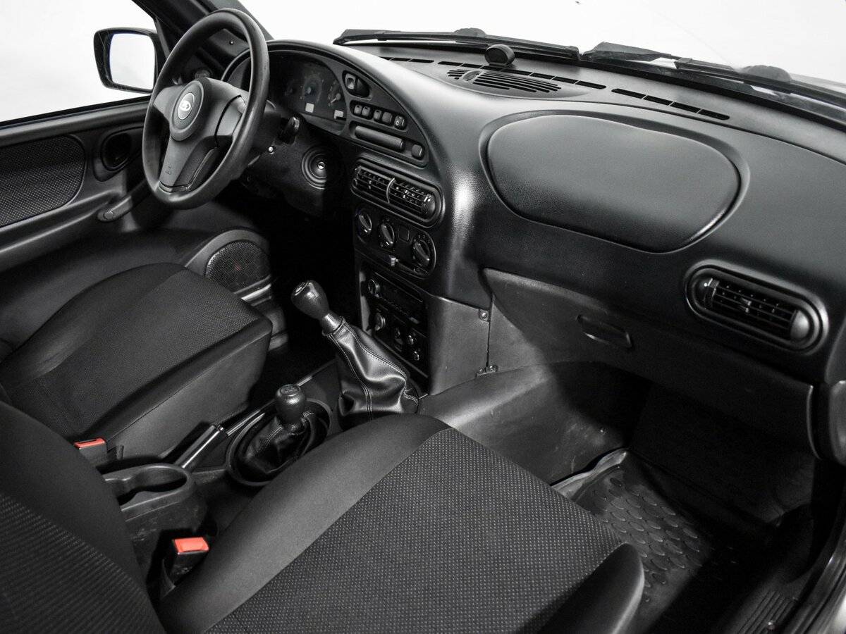 Купить Lada (ВАЗ) Niva с пробегом. Фото: #11