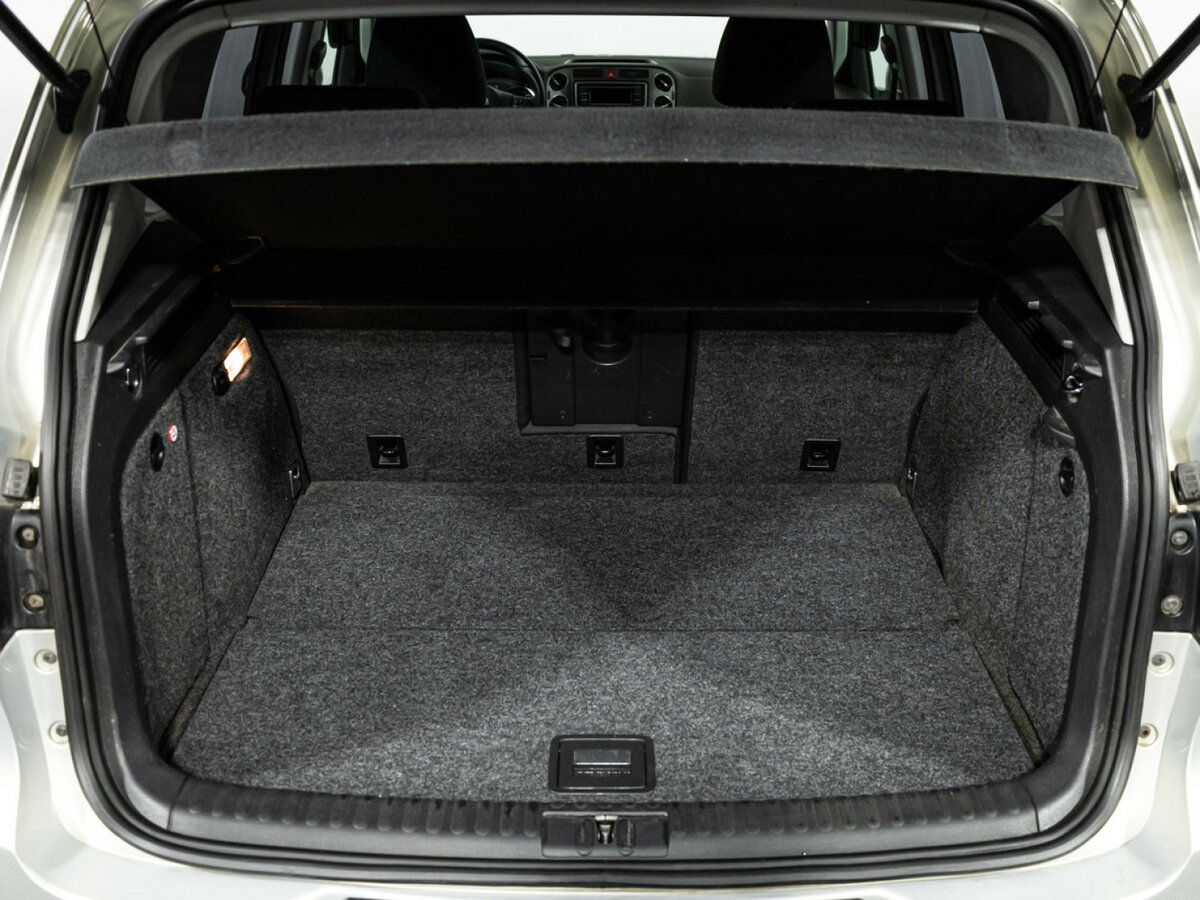 Купить Volkswagen Tiguan с пробегом. Фото: #16