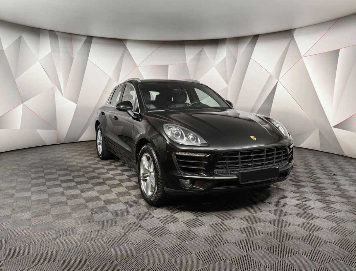 Купить Porsche Macan с пробегом. Фото: #2