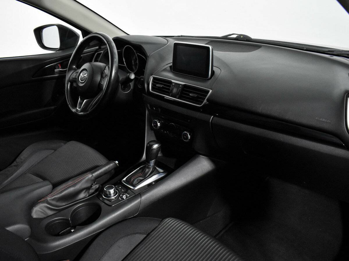 Купить Mazda 3 с пробегом. Фото: #16